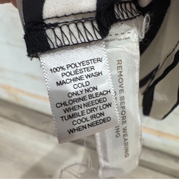 Loft flowy chiffon striped off shoulder top ❤️ - Picture 7 of 8